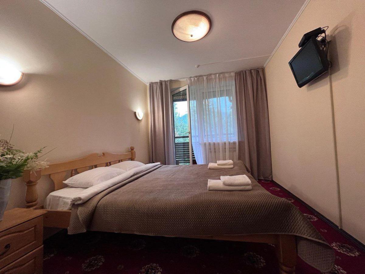 Hotel Vilni Vitry à Osmoloda Extérieur photo