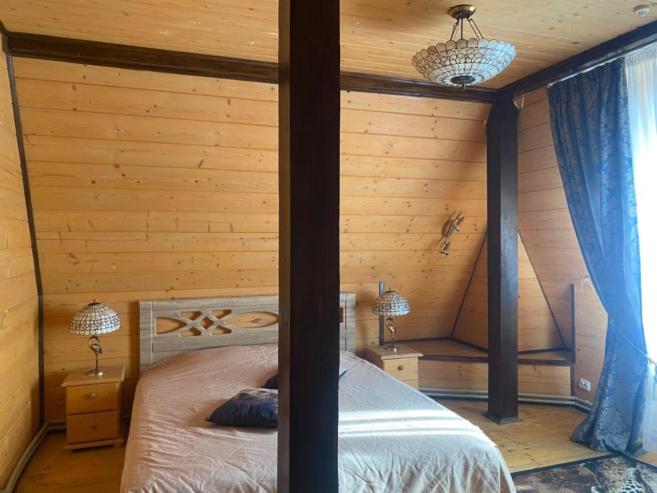 Hotel Vilni Vitry à Osmoloda Extérieur photo